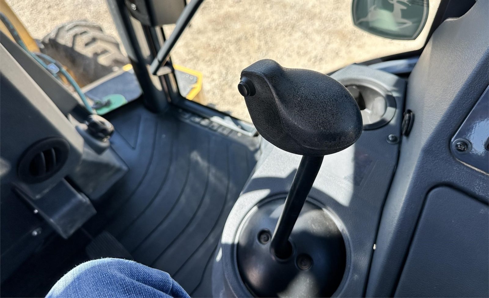 2018 John Deere 310SL 4x4 Backhoe Loader photo 13