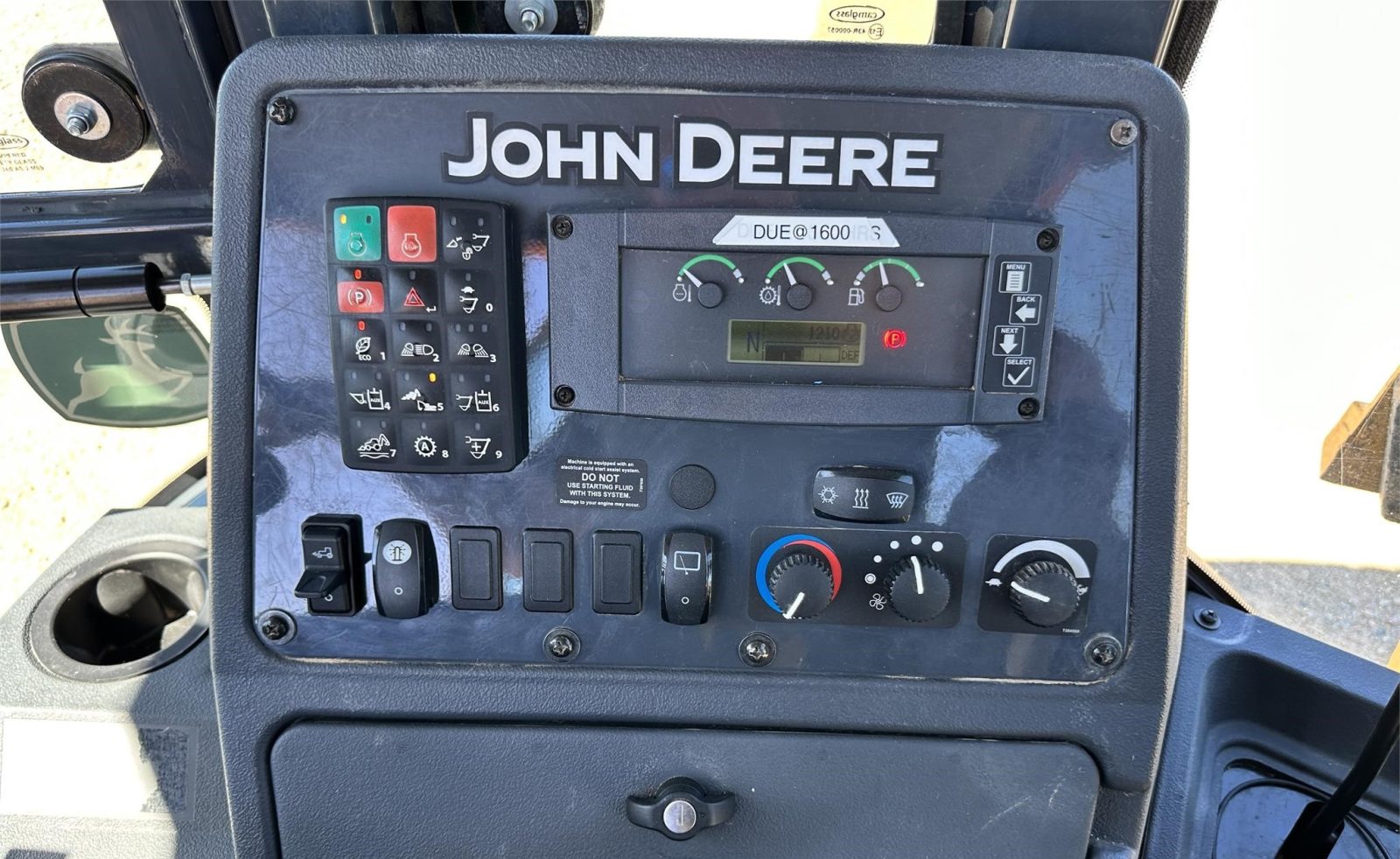 2018 John Deere 310SL 4x4 Backhoe Loader photo 14