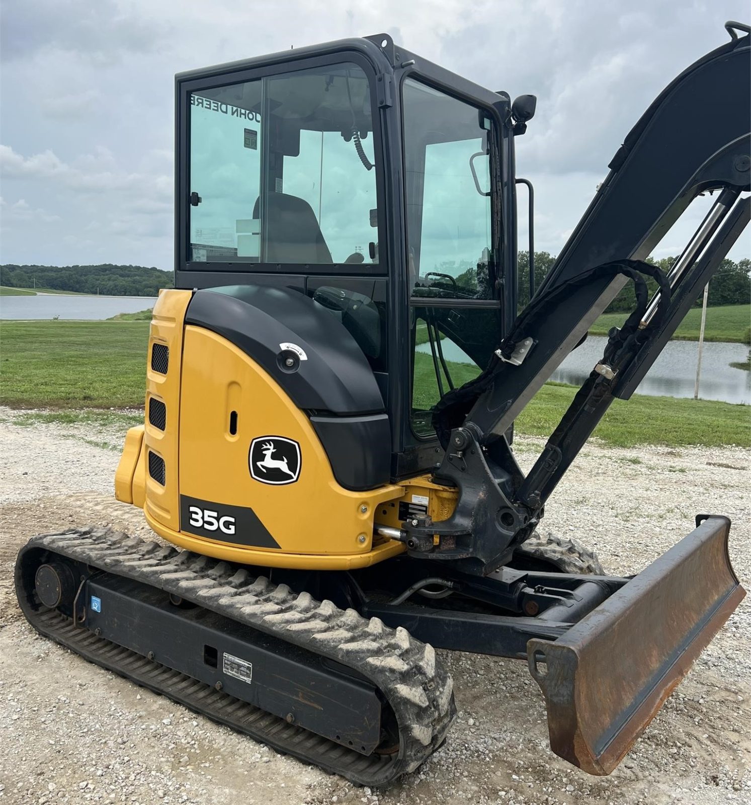 2021 Deere 35G Mini Excavator photo 10