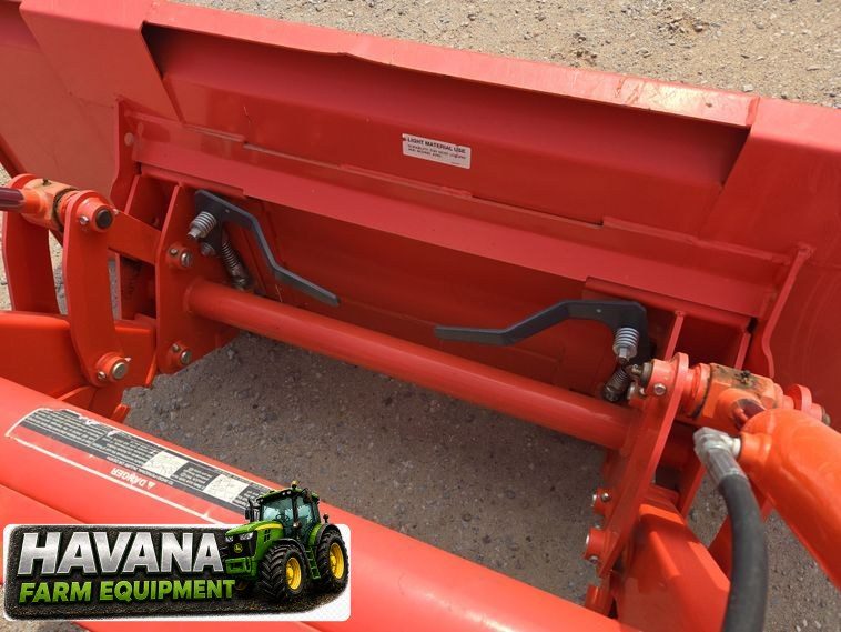 2020 Kubota M6060 photo 16